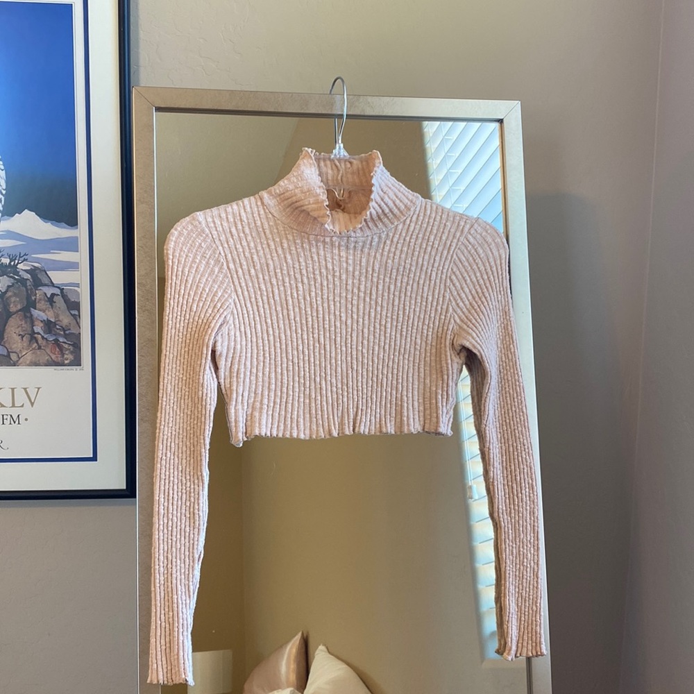 Fiona Cropped Long-Sleeve Turtleneck